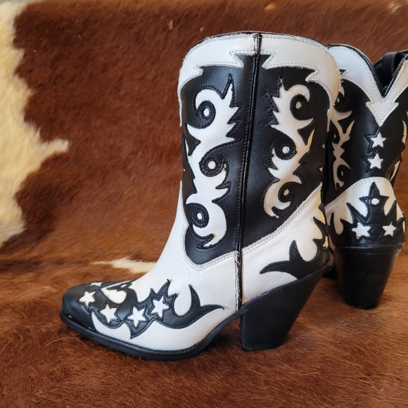 Western Cowhide Booties - Picture 2 of 4
